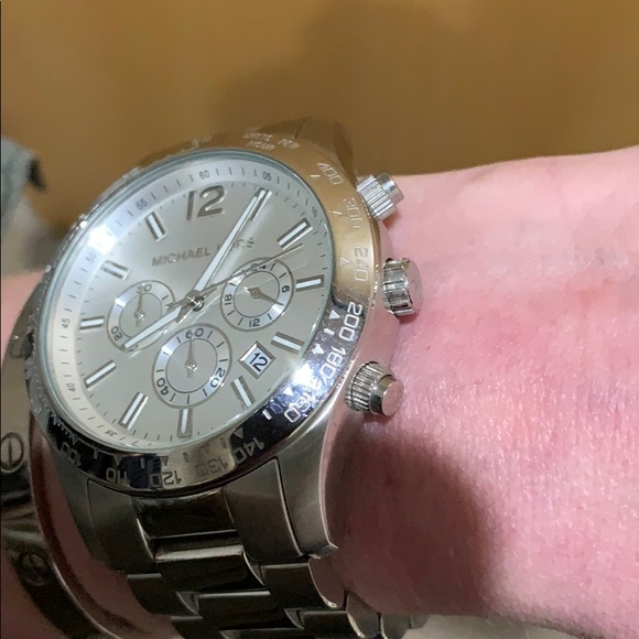 Michael Kors Silver Chronograph Watch - Picture 4 of 8